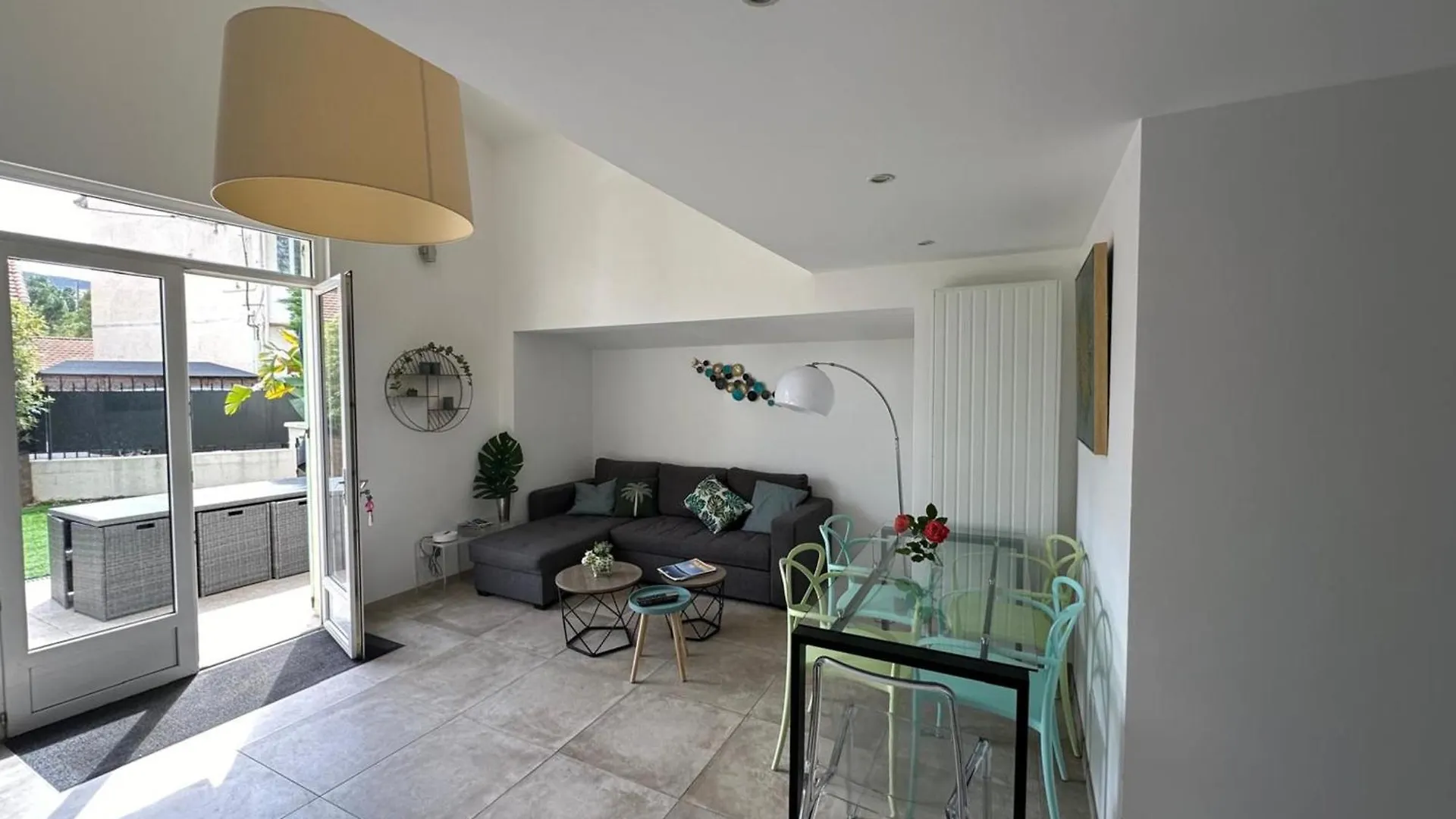 Pretty Harbour House With Garden Villa Mandelieu-la-Napoule France